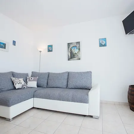 Apartments Dania Lopar Exterior photo