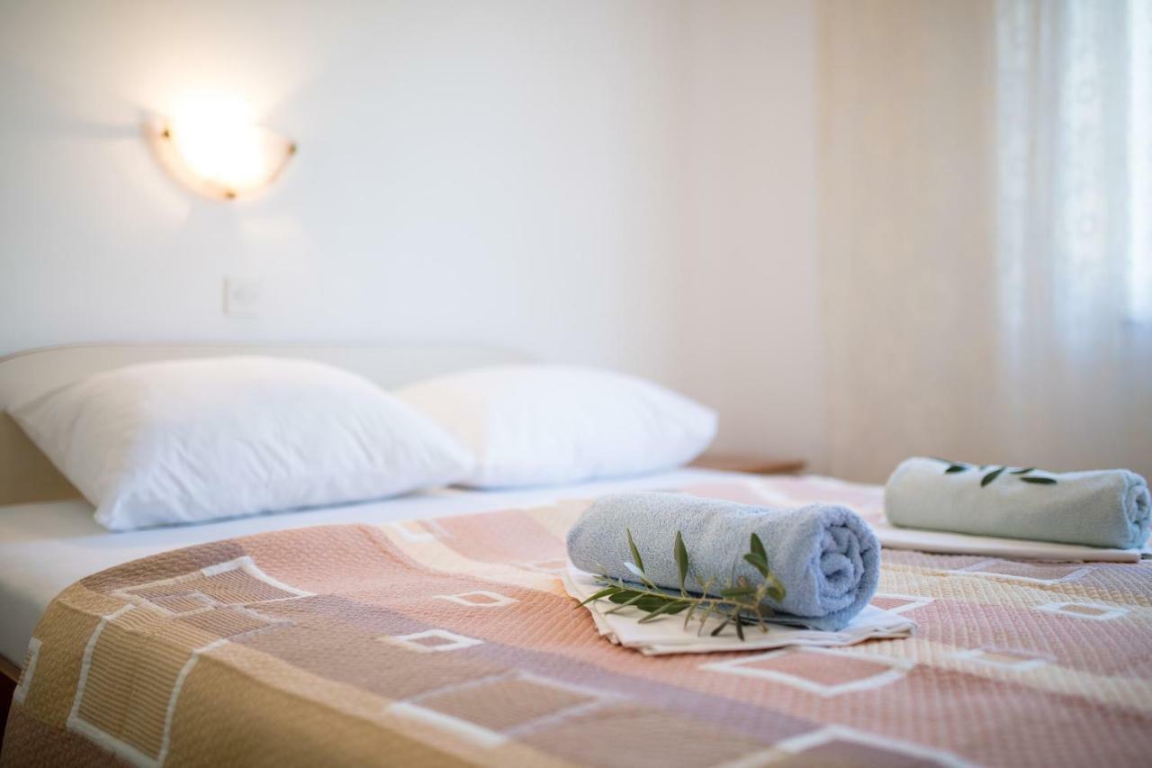 Dania Apartment Lopar